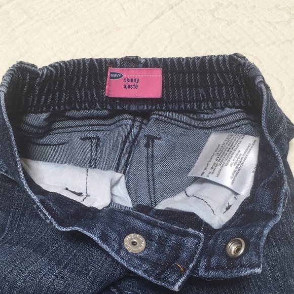 3-6m (4/$20) Old Navy Stretch Denim Skinny Jeans - Picture 9 of 15